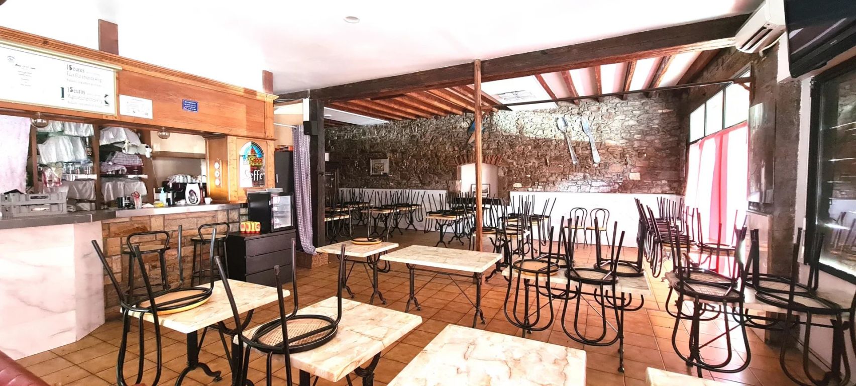 local d'activité 3 pièces en vente sur Réalmont (81120)