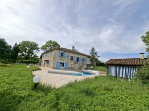 maison 10 pièces en vente sur Réalmont (81120)