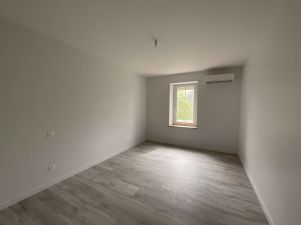 appartement 4 pièces en location sur Saint-Antonin-de-Lacalm (81120)