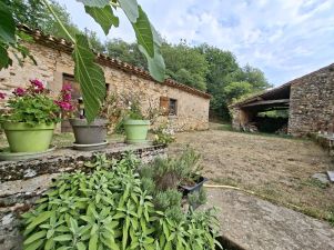 maison 7 pièces en vente sur Montredon-Labessonnié (81360)
