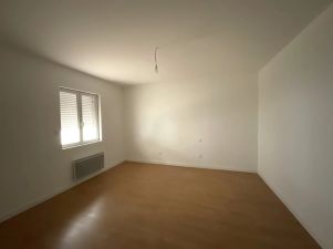 appartement 4 pièces en location sur Réalmont (81120)
