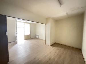 bureaux 2 pièces en location sur Réalmont (81120)