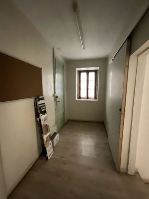 bureaux 2 pièces en location sur Réalmont (81120)