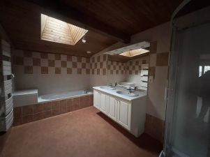 maison 5 pièces en location sur Lombers (81120)