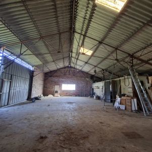 local d'activité 1 pièce en vente sur Montdragon (81440)