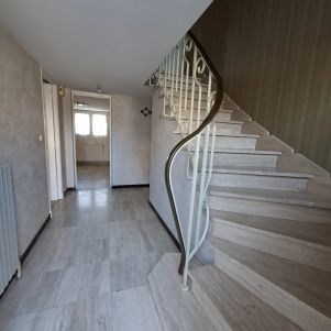 maison 8 pièces en vente sur Réalmont (81120)