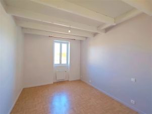 maison 4 pièces en location sur Lombers (81120)